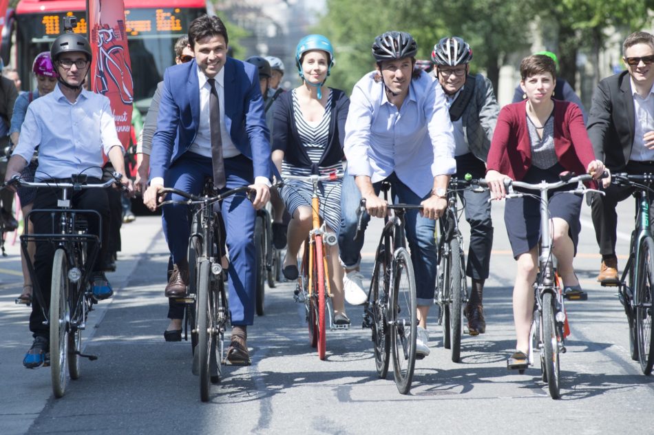 L’objectif des Mercredis du vélo est de donner envie de se mettre en selle et d’encourager de manière sympathique la population suisse à utiliser davantage le vélo au quotidien. Même Fabian Cancellara n'hésite pas à mouiller la chemise pour la cause!